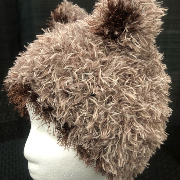 Furry Wiggat - Brown Bear Wiggat - Picture 3 of 5